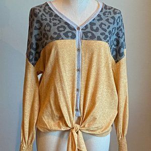 Fits Medium/Large, 143 Story brand, Multi Colored in Mustard, Gray and Black